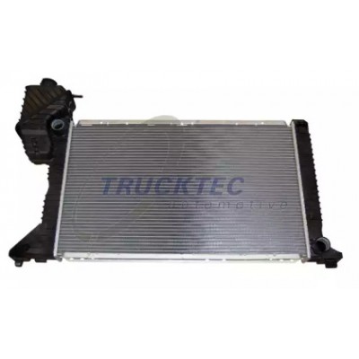 Радиатор, охлаждение двигателя 0240170 TRUCKTEC AUTOMOTIVE - купить в магазине запчастей по Украине