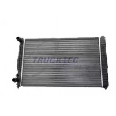 Радиатор, охлаждение двигателя 0740050 TRUCKTEC AUTOMOTIVE - купить в магазине запчастей по Украине