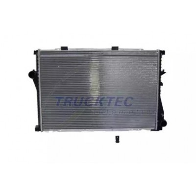 Радиатор, охлаждение двигателя 0811023 TRUCKTEC AUTOMOTIVE - купить в магазине запчастей по Украине