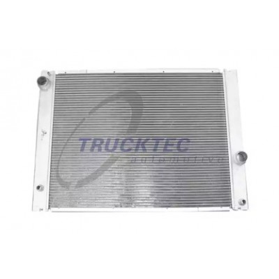 Радиатор, охлаждение двигателя 0811033 TRUCKTEC AUTOMOTIVE - купить в магазине запчастей по Украине