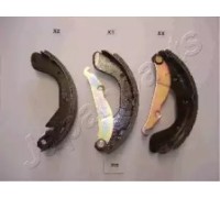 Комплект тормозных колодок JAPANPARTS GF-395AF GF395AF JAPANPARTS - купить в магазине запчастей по Украине
